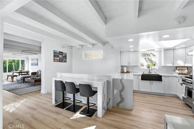 885 Tia Juana, Laguna Beach, CA 92651