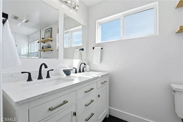 885 Tia Juana, Laguna Beach, CA 92651