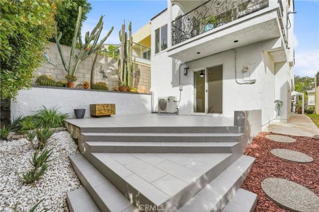 885 Tia Juana, Laguna Beach, CA 92651