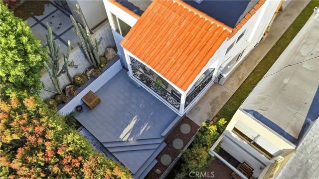 885 Tia Juana, Laguna Beach, CA 92651