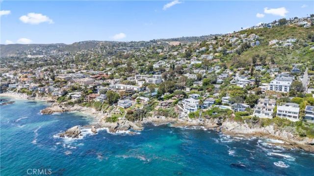 885 Tia Juana, Laguna Beach, CA 92651