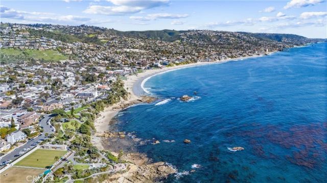 885 Tia Juana, Laguna Beach, CA 92651