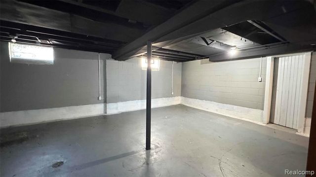 20244 Mccormick Street, Detroit, MI 48224