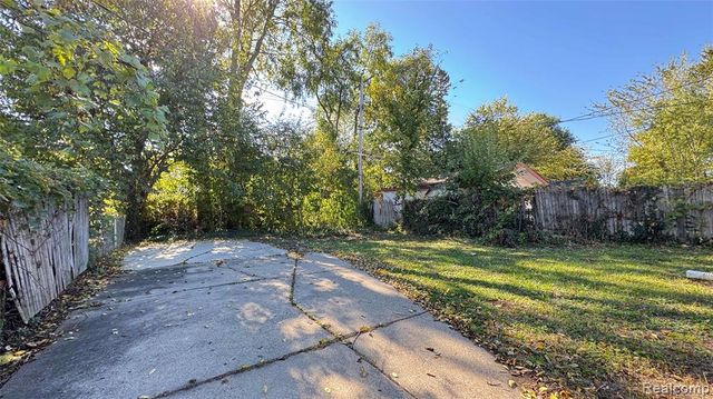 20244 Mccormick Street, Detroit, MI 48224