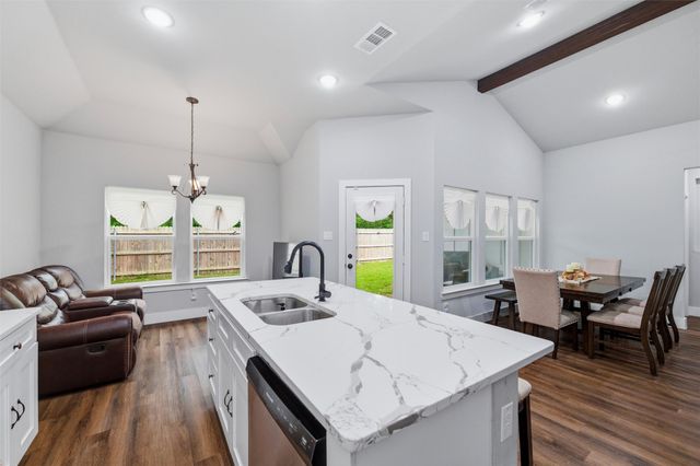 203 Pioneer Drive, Keene, TX 76059