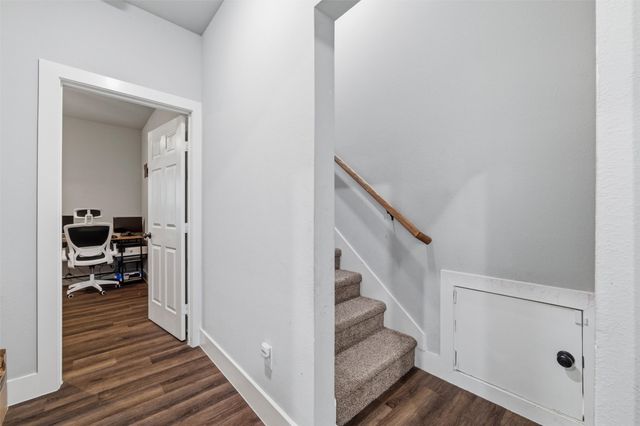 203 Pioneer Drive, Keene, TX 76059