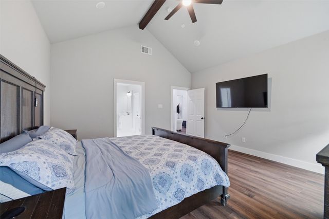 203 Pioneer Drive, Keene, TX 76059
