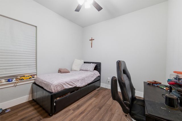 203 Pioneer Drive, Keene, TX 76059