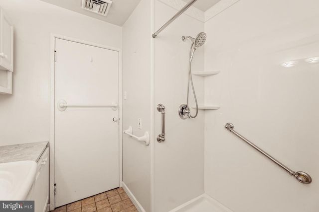 215 BLOUGH CT, Fairless Hills, PA 19030