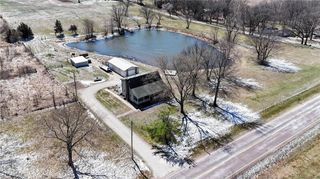 16015 Leavenworth Road, Basehor, KS 66007