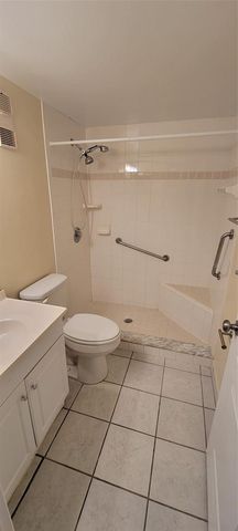 180 MAGNOLIA WOODS COURT 18C, Deltona, FL 32725