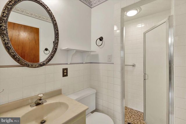 12 MOSER LN, Shoemakersville, PA 19555