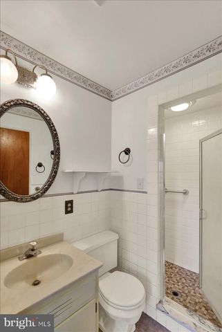 12 MOSER LN, Shoemakersville, PA 19555