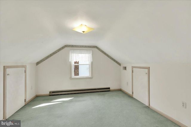 12 MOSER LN, Shoemakersville, PA 19555