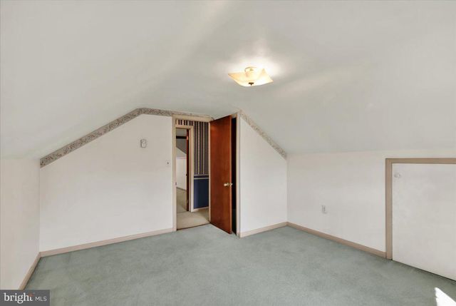 12 MOSER LN, Shoemakersville, PA 19555