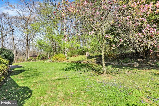 12 MOSER LN, Shoemakersville, PA 19555