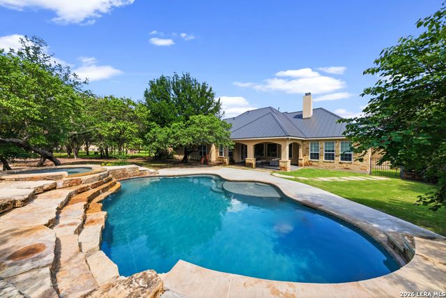 2607 Kangaroo, New Braunfels, TX 78132