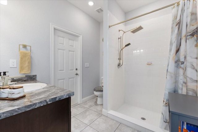 276 WALKERS POINT DRIVE, Auburndale, FL 33823