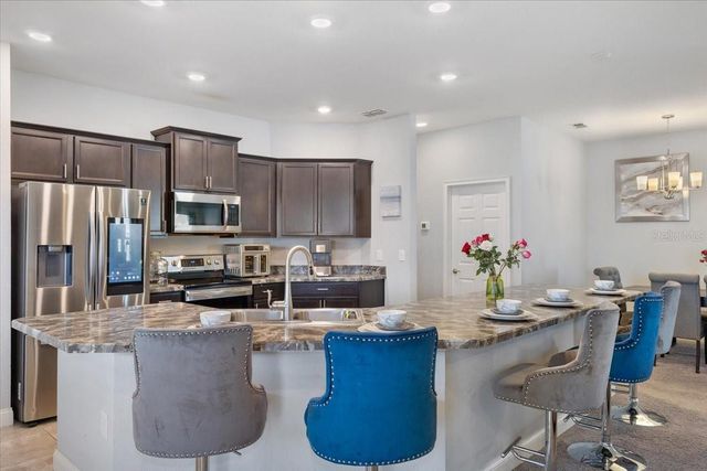 276 WALKERS POINT DRIVE, Auburndale, FL 33823