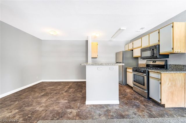 2200 South Fort Apache Road 2044, Las Vegas, NV 89117