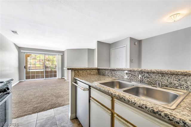 2200 South Fort Apache Road 2044, Las Vegas, NV 89117