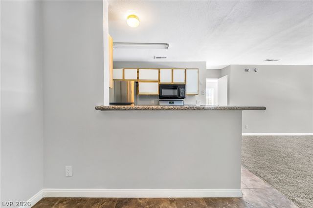 2200 South Fort Apache Road 2044, Las Vegas, NV 89117