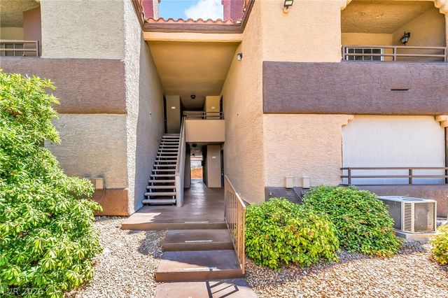 2200 South Fort Apache Road 2044, Las Vegas, NV 89117
