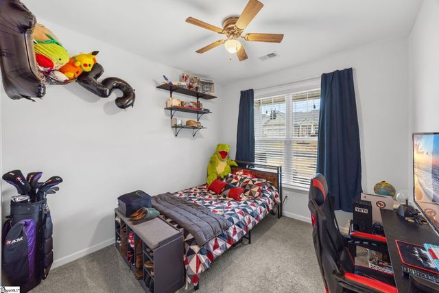 637 Ivywood Place, Boiling Springs, SC 29316