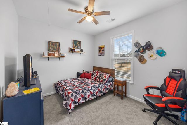 637 Ivywood Place, Boiling Springs, SC 29316