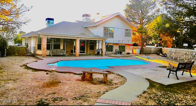 375 Brill Circle Circle, Horizon City, TX 79928