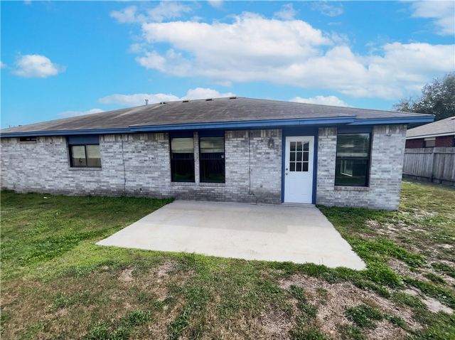 2818 Saint Felicity, Corpus Christi, TX 78418