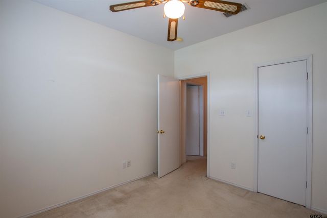 10759 Southern Trace Cir, Flint, TX 75762