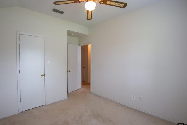 10759 Southern Trace Cir, Flint, TX 75762