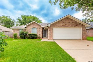 10759 Southern Trace Cir, Flint, TX 75762
