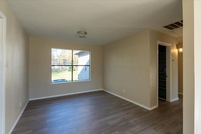 5851 Southtown Street, Houston, TX 77033