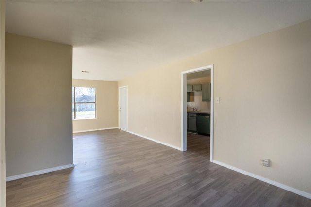 5851 Southtown Street, Houston, TX 77033