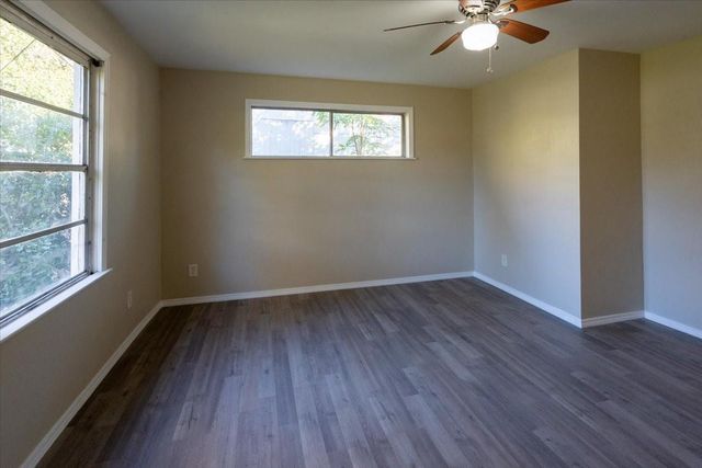 5851 Southtown Street, Houston, TX 77033