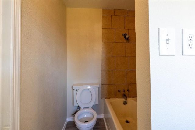 5851 Southtown Street, Houston, TX 77033