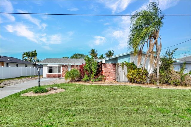 5130 2nd PL, Cape Coral, FL 33914