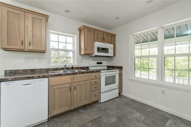 624 Main Road, Franklin Twp, PA 18235