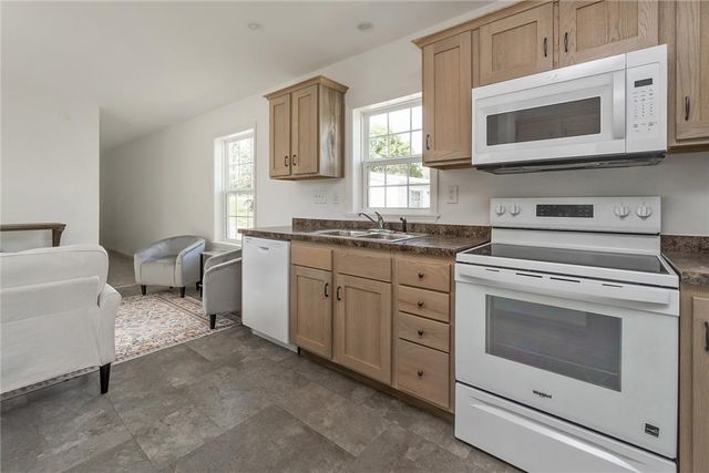 624 Main Road, Franklin Twp, PA 18235