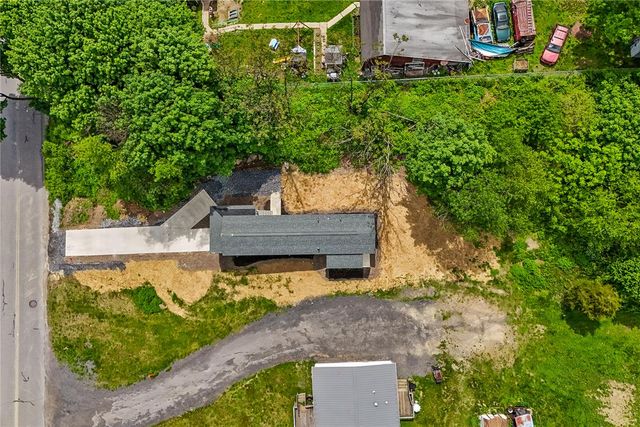 624 Main Road, Franklin Twp, PA 18235