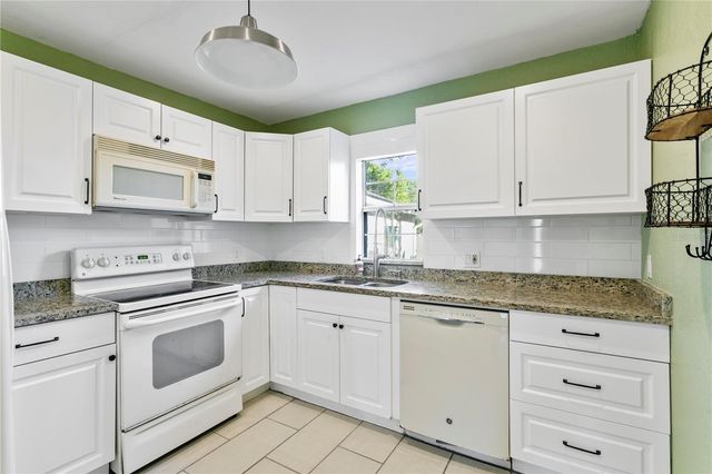 4740 22ND AVENUE N, St Petersburg, FL 33713