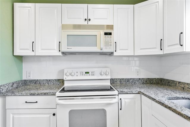 4740 22ND AVENUE N, St Petersburg, FL 33713