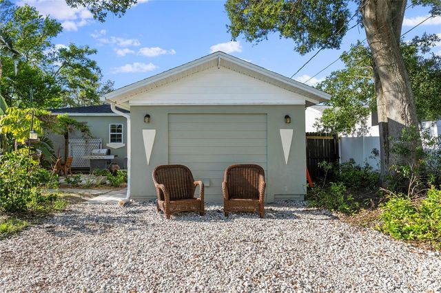 4740 22ND AVENUE N, St Petersburg, FL 33713