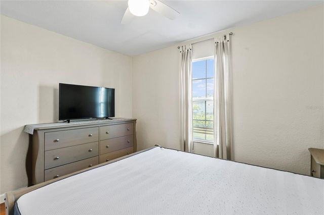 4740 22ND AVENUE N, St Petersburg, FL 33713