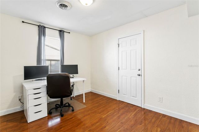 4740 22ND AVENUE N, St Petersburg, FL 33713
