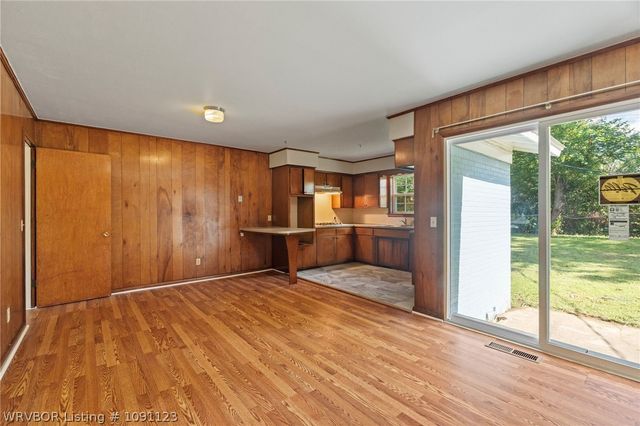 4416 Royal Oak Drive, Fort Smith, AR 72904