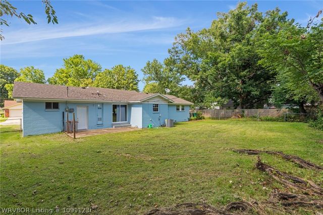 4416 Royal Oak Drive, Fort Smith, AR 72904