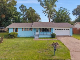 4416 Royal Oak Drive, Fort Smith, AR 72904